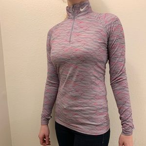 Women’s Nike Pro Combat quarter zip